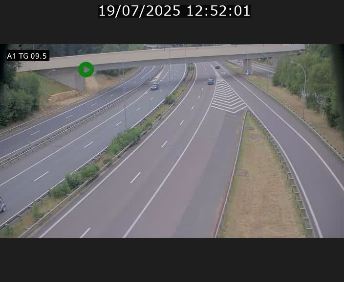 Traffic live webcam Luxembourg Jonction Grünewald - A1 direction Luxembourg-ville - BK 9.5
