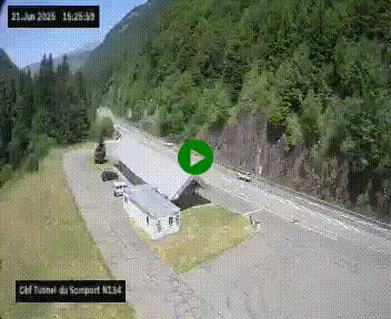 Webcam à l'entrée du tunnel du Somport, côté français, sur la N134, dans les Pyrénées, en direction de l'Espagne, à 1116 mètres d'altitude