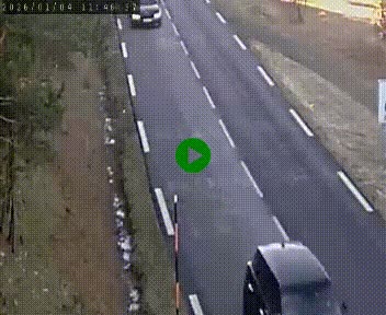 Caméra routière France - N102, au niveau du col de Montmirat à Saint-Etienne-du-Valdonnez à 1039 mètres d'altitude