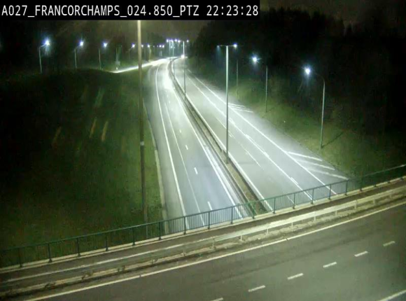 Webcam E42 (A27) dans les Ardennes à Francorchamps, à proximité du circuit de Spa. Vue orientée vers Liège