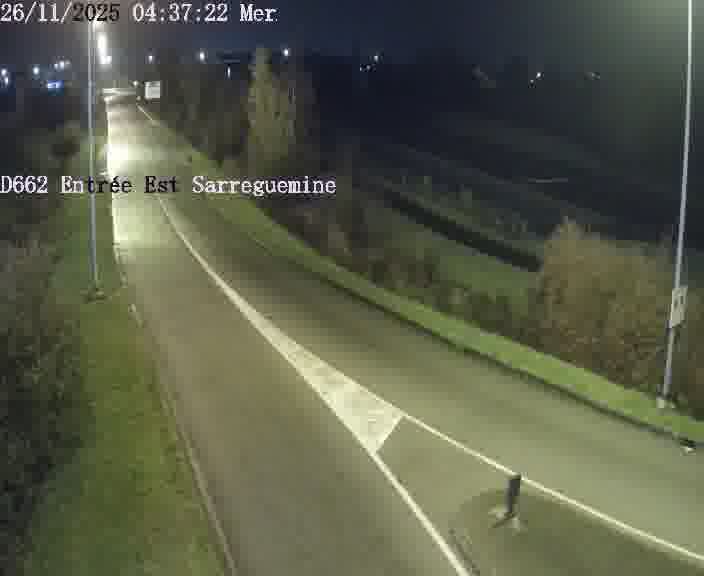 Point de vue trafic déployé sur D662 (France) à Sarreguemines, regardant vers Sarreguemines, aidant conducteurs et services à anticiper les flux.