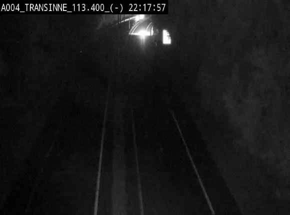 Caméra trafic E411 (A4) - Transinne direction Namur - BK 113.425