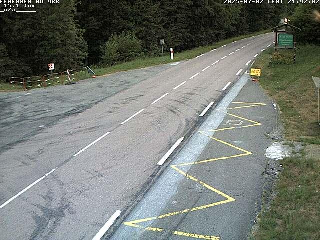 Webcam en haut du col des Fenesses, aussi appelé col du Ménil sur la D486 à 593 mètres d'altitude dans les Vosges