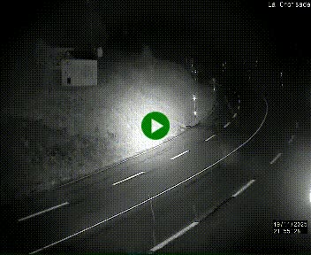 Webcam au carrefour de la croisade, à la jonction entre la N22 et la N320, avant le poste de douane franco-andorrane. Webcam à 1790 mètres d'altitude