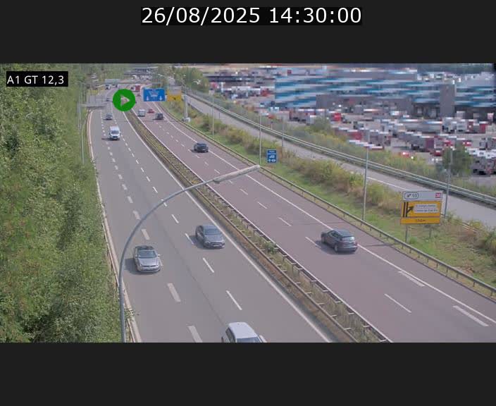 Traffic live webcam Luxembourg Senningerberg - A1 direction Allemagne - BK 12.3