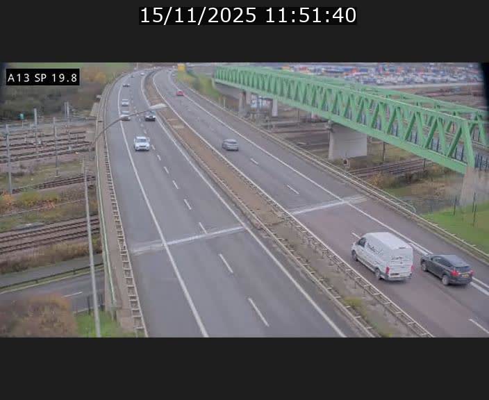 Traffic live webcam Luxembourg Croix de Bettembourg - A13 direction Esch-sur-Alzette - BK 19.8