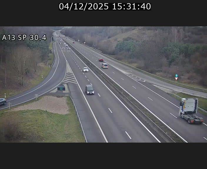 Traffic live webcam Luxembourg Altwies - A13 direction Luxembourg-ville - BK 30.4