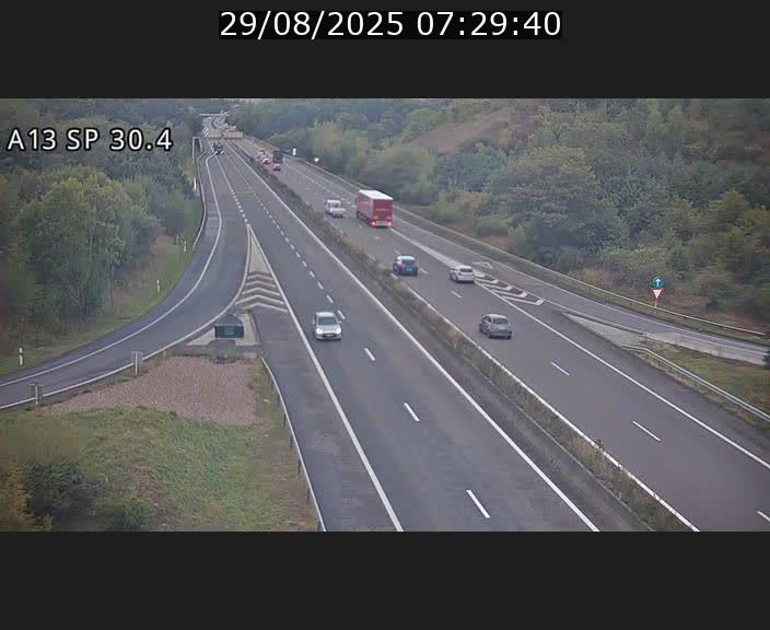 Traffic live webcam Luxembourg Altwies - A13 direction Luxembourg-ville - BK 30.4