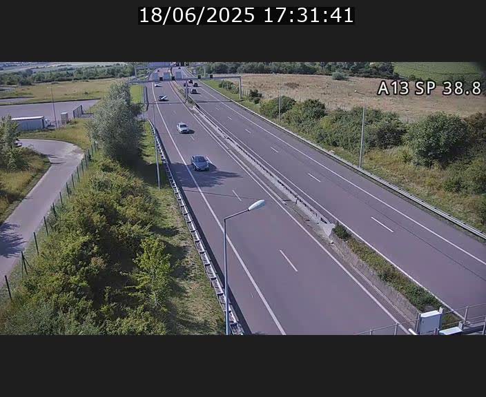Webcam autoroute A13 à l'entrée ouest du tunnel Markusbierg à Schengen. Vue orientée vers le tunnel et l'Allemagne