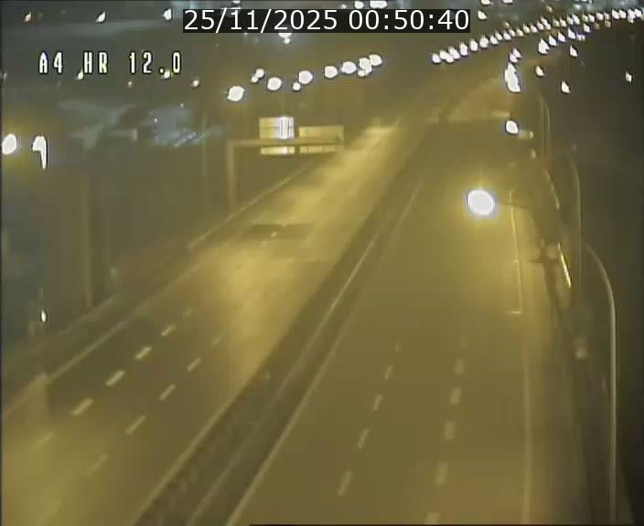 Traffic live webcam Luxembourg Jonction Foetz - A4 - BK 12.0 - direction Esch sur Alzette