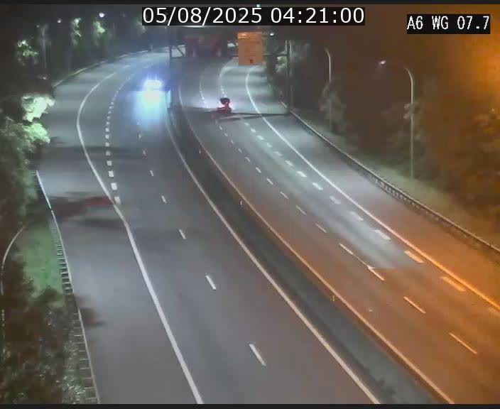 Traffic live webcam Luxembourg - Bridel - A6 - BK 7.7 - direction Belgique