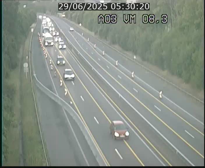 Traffic live webcam Luxembourg Bettembourg - A3 - BK 8.3 - direction France