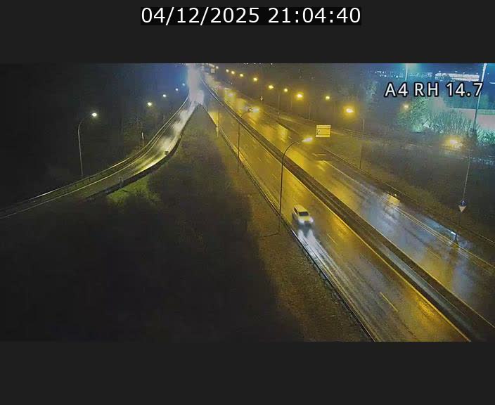 Traffic live webcam Luxembourg Jonction Lankelz - A4 - BK 14.7 - direction Luxembourg