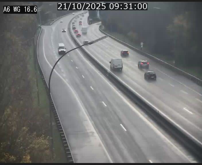 Traffic live webcam Luxembourg Aire de Capellen - A6 - BK 16.6 - direction Luxembourg/France/Allemagne