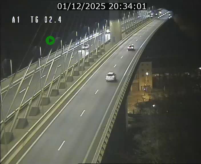 Traffic live webcam Luxembourg Sandweiler - A1 direction Luxembourg-ville - BK 2.4