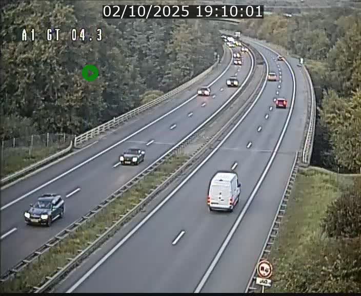Traffic live webcam Luxembourg Itzig - A1 direction Sandweiler - BK 4.3