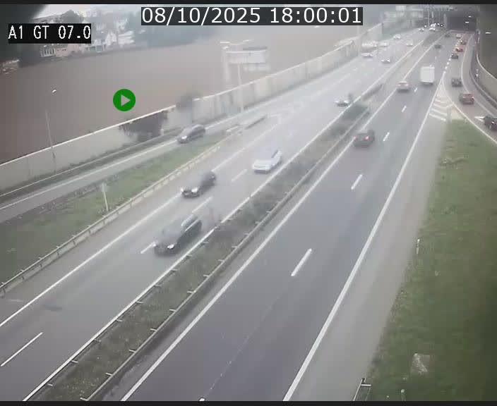 Traffic live webcam Luxembourg Cents - A1 direction Kirchberg - BK 7