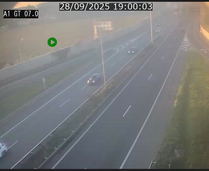 Traffic live webcam Luxembourg Cents - A1 direction Kirchberg - BK 7