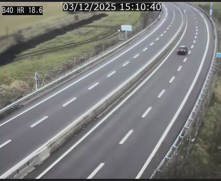 Webcam sur la route de liaison entre Micheville et Esch-Belval à la frontière entre le Luxembourg et la France. Vue orientée vers la Lorraine.
