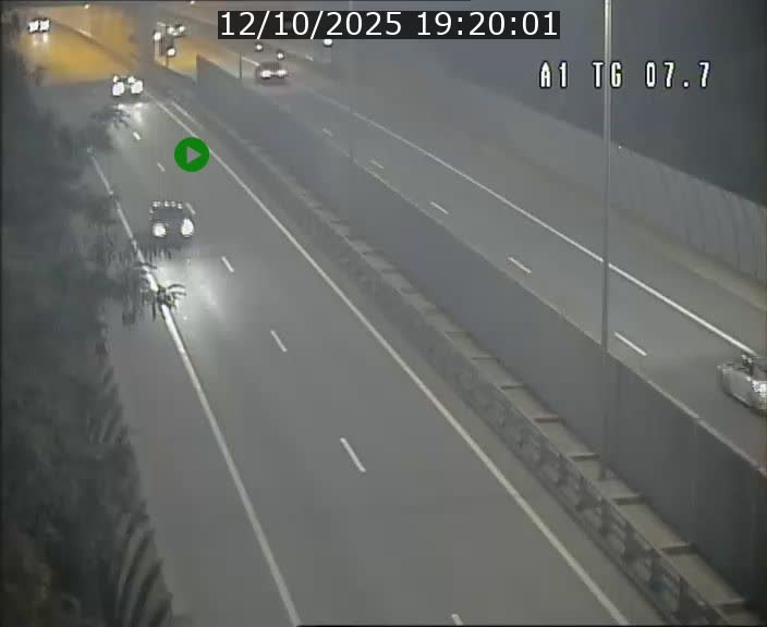 Traffic live webcam Luxembourg Kirchberg - A1 direction Luxembourg-ville - BK 7.7