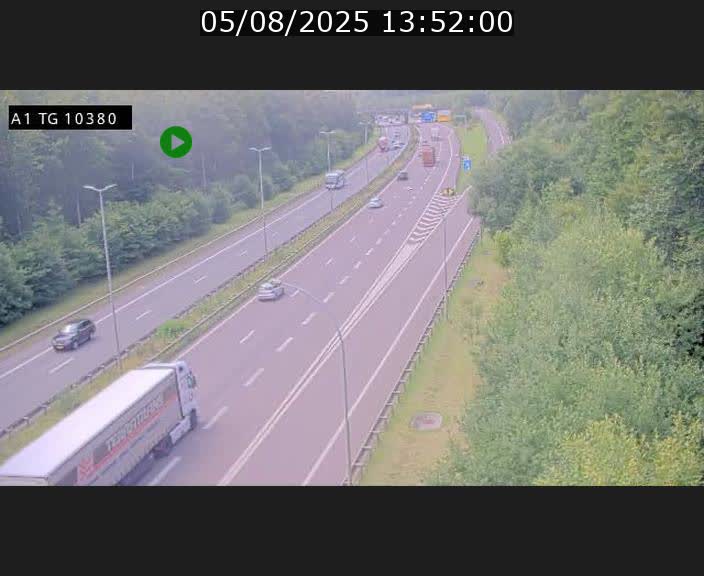 Traffic live webcam Luxembourg Senningerberg - A1 direction Luxembourg Kirchberg - BK 10.3