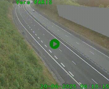 Caméra routière sur l'autoroute A20 à Saint-Pardoux-l'Ortigier, à la jonction avec l'A89. Vue orientée vers Paris