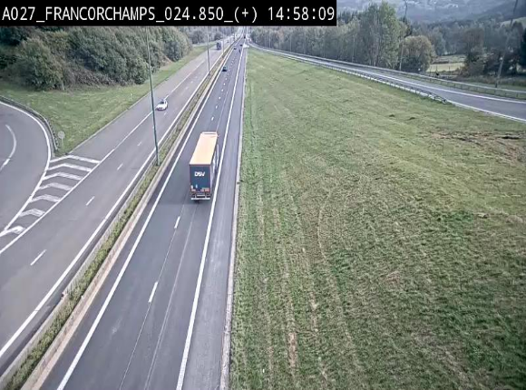 Caméra autoroutière à proximité du circuit de Spa-Francorchamps à Stavelot sur l'A27/E42