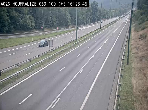 Webcam autoroute des Ardennes (E25/A26) à hauteur d'Houffalize. Vue orientée vers Baraque de Fraiture