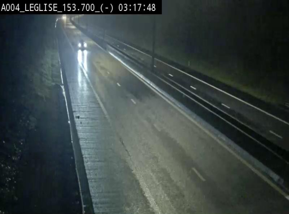 Webcam autoroute A4 (E411-E25) à Léglise, avant la jonction avec la N40. Vue orientée vers Bruxelles