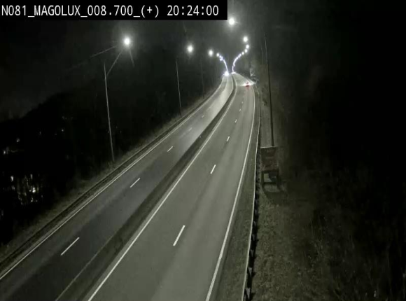 Webcam sur la N81 (E411) à hauteur de la jonction avec la N883. Vue orientée vers Longwy
