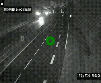 Webcam routière à hauteur de Bois-Guillaume en périphérie de Rouen. Vue orientée vers Rouen