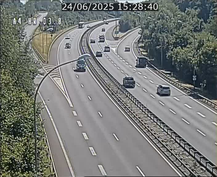 Webcam traffic A4 Luxembourg - BK 3.8 - Leudelange (direction Esch sur Alzette)