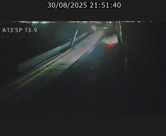 Traffic live webcam Luxembourg Kayl - A13 direction Esch-sur-Alzette/Luxembourg-ville - BK 13.9