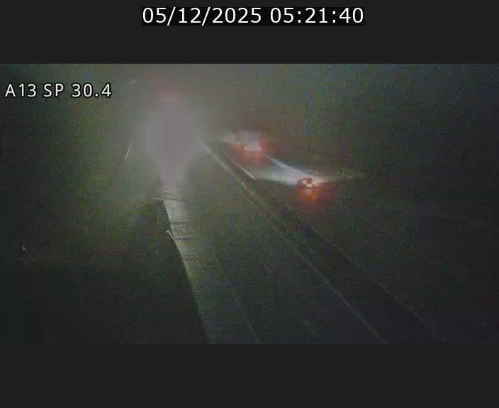 Traffic live webcam Luxembourg Altwies - A13 direction Luxembourg-ville - BK 30.4