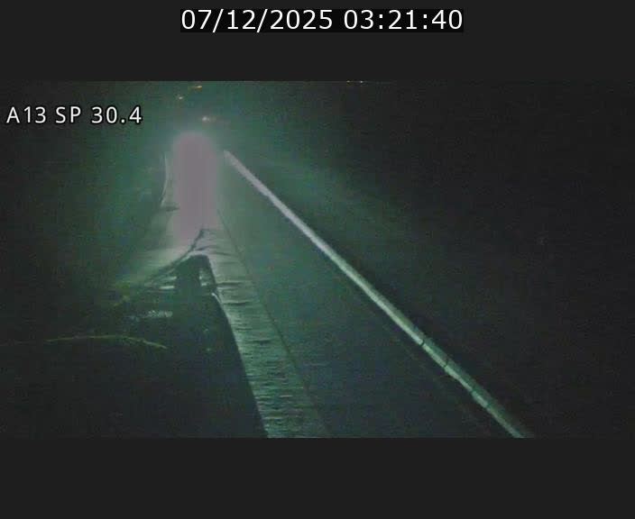 Traffic live webcam Luxembourg Altwies - A13 direction Luxembourg-ville - BK 30.4