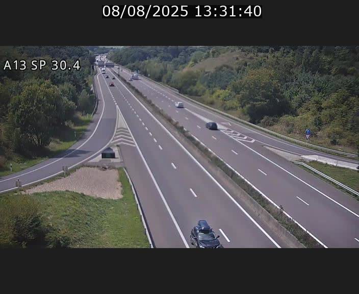Traffic live webcam Luxembourg Altwies - A13 direction Luxembourg-ville - BK 30.4