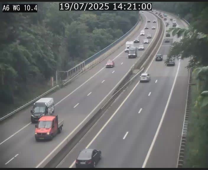 Traffic live webcam Luxembourg Mamer - A6 - BK 10.4 - direction Luxembourg/France/Allemagne