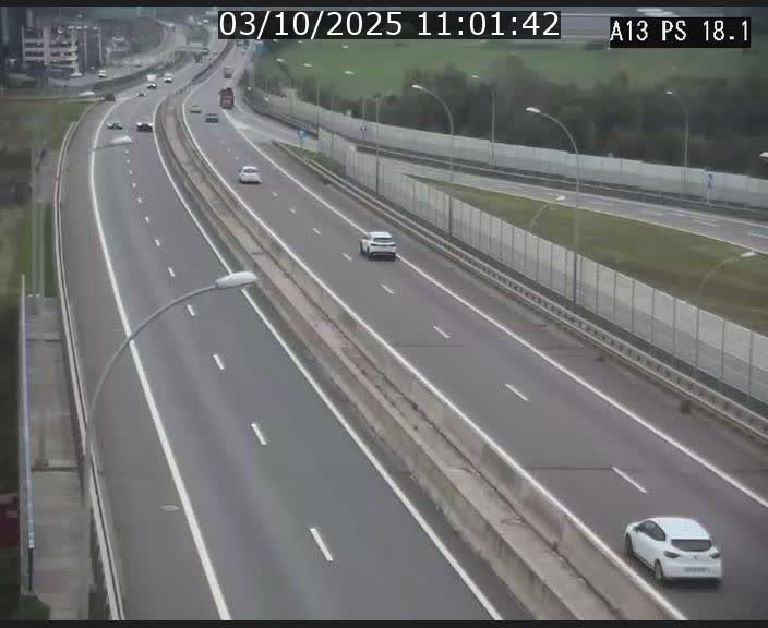 Traffic live webcam Luxembourg Dudelange - A13 direction Croix de Bettembourg - BK 18.1