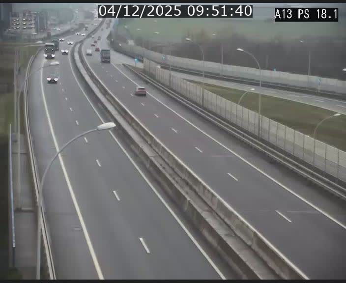 Traffic live webcam Luxembourg Dudelange - A13 direction Croix de Bettembourg - BK 18.1
