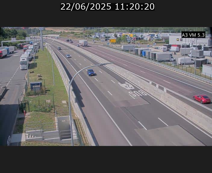 Traffic live webcam Luxembourg Aire de Berchem - A3 - BK 5 - direction France