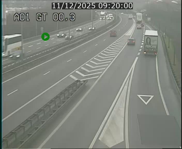Traffic live webcam Luxembourg Croix de Gasperich - A1 direction Kirchberg - BK 0.3