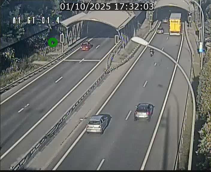 Traffic live webcam Luxembourg Hesperange - A1 direction Kirchberg - BK 1.4