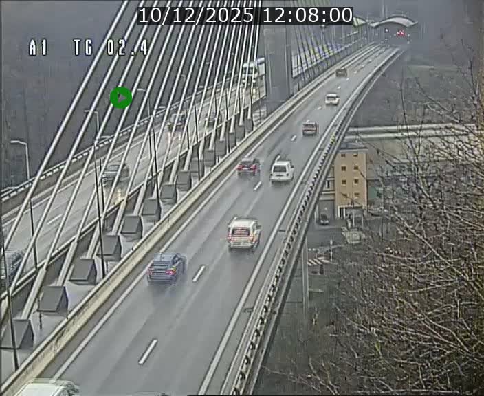 Traffic live webcam Luxembourg Sandweiler - A1 direction Luxembourg-ville - BK 2.4