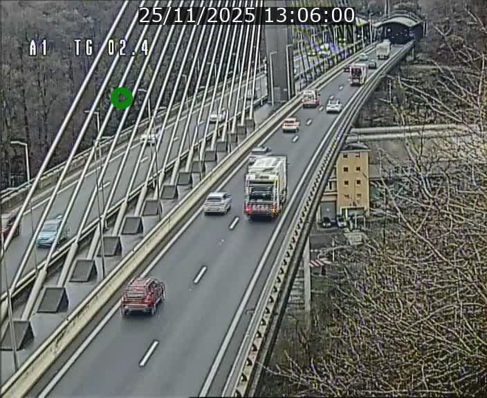 Traffic live webcam Luxembourg Sandweiler - A1 direction Luxembourg-ville - BK 2.4