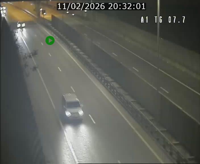 Traffic live webcam Luxembourg Kirchberg - A1 direction Luxembourg-ville - BK 7.7