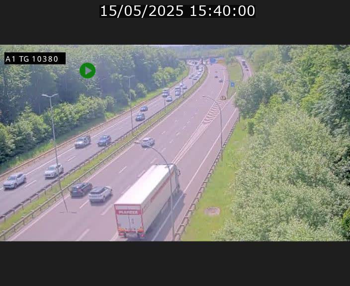 Traffic live webcam Luxembourg Senningerberg - A1 direction Luxembourg Kirchberg - BK 10.3