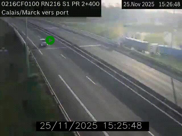 Webcam à Calais sur A216 (N216) en direction du port (harbour) de Calais.