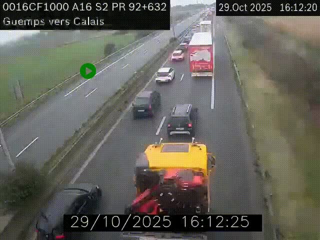 Webcam A16 juste après l'aire de repos d'Offekerque à Guemps. Vue orientée vers Calais