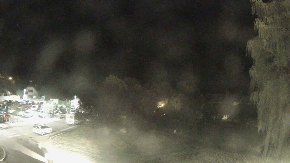Webcam au niveau de la mairie du village du Bourg d'Oisans, aux pieds de l'Alpe d'Huez et aux portes du parc des Écrins