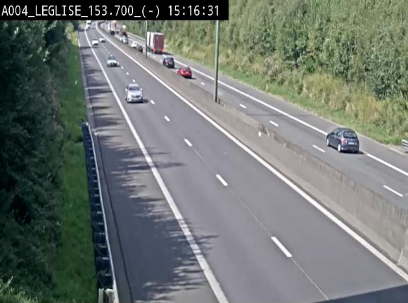 Webcam autoroute A4 (E411-E25) à Léglise, avant la jonction avec la N40. Vue orientée vers Bruxelles